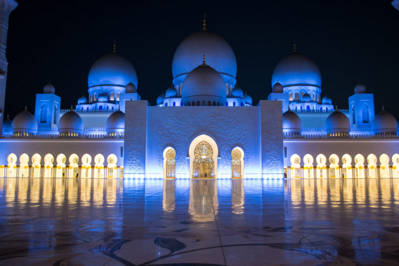 What To Do On A Long Layover In ABU DHABI, UAE