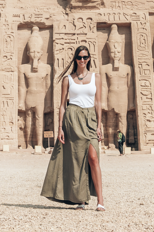 What to Wear in Egypt 6 Lightweight Outfit Ideas • Jetset Jansen