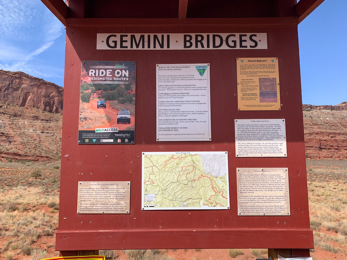 The Gemini Bridges trailhead sign in Moab, Utah.