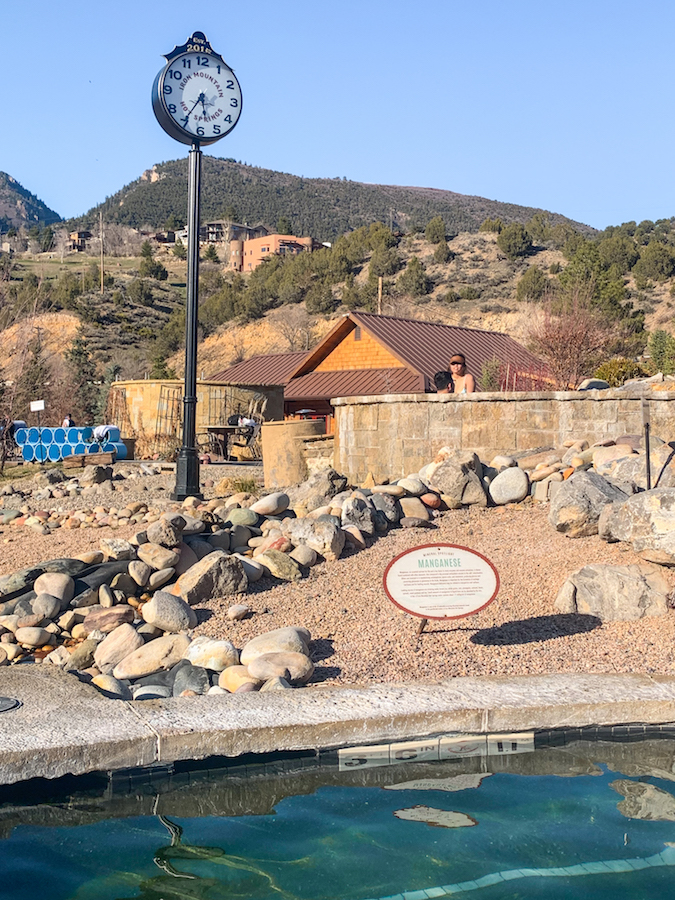 Visiting the Hot Springs in Glenwood Springs, Colorado • Jetset Jansen