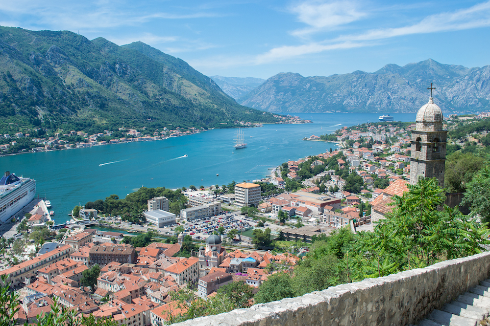 Dubrovnik to Montenegro road trip: first stop, the beautiful city of Kotor!