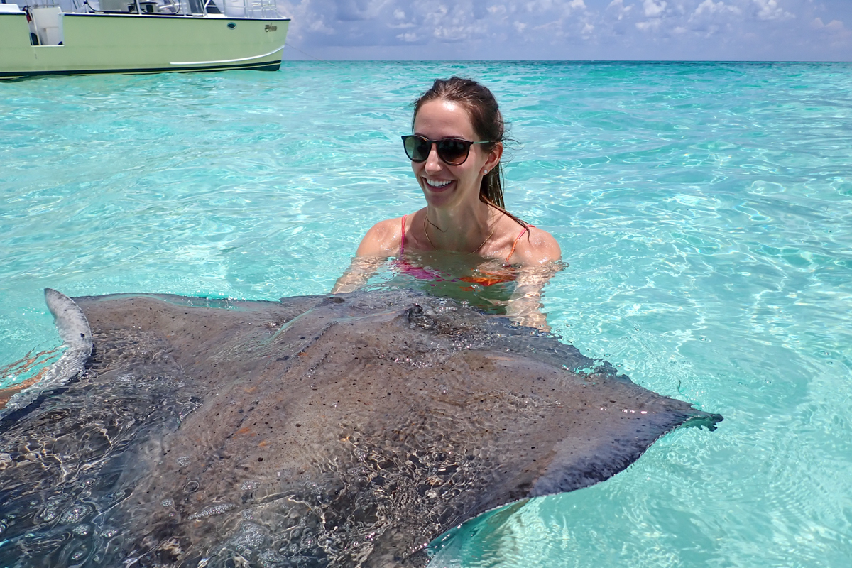 Stingray City Grand Cayman–where you can swim with stingrays!