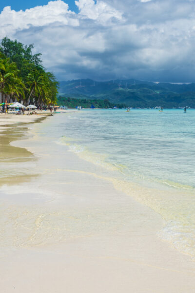The famous white beach in Boracay. 