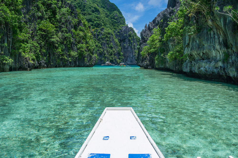 The turquoise lagoons is one of the top reasons why you should visit the Philippines. 