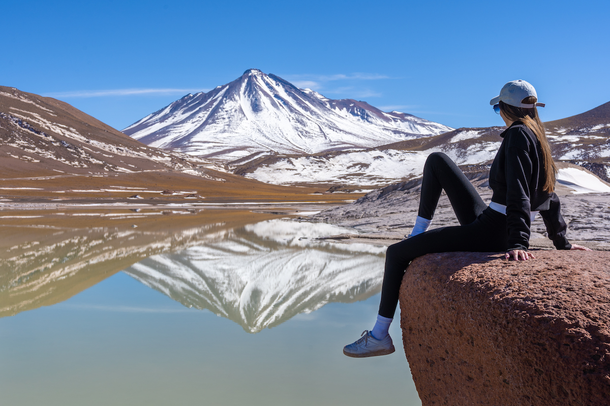 Piedras Rojas is one of the best things to do in the Atacama Desert.