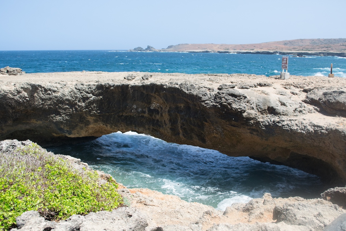 The natural bridge in Aruba.