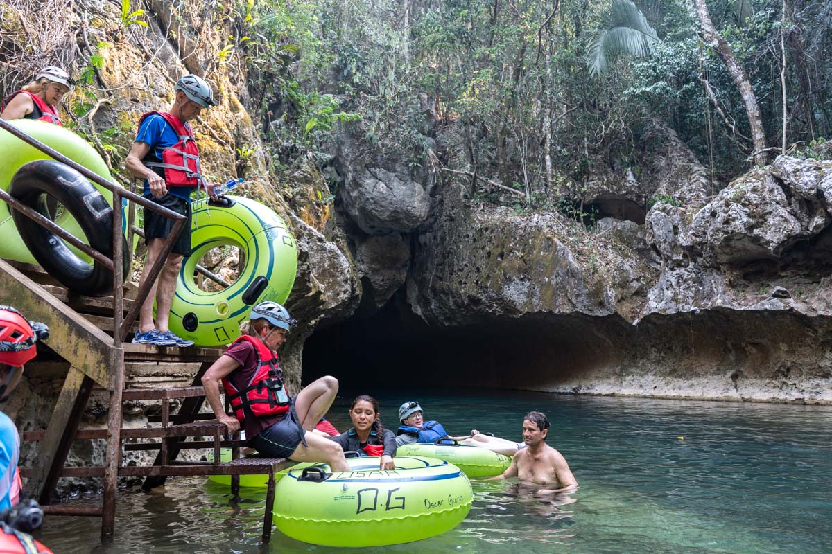 Cave tubing in Belize at the Nohoch Che'en Caves.